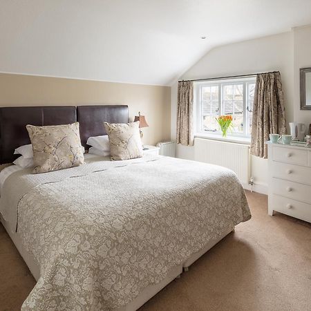Holly Cottage B&B Pilsley  Exterior photo